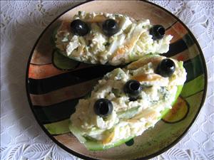 Фото рецепта «Салат из копчёного кальмара» Фото рецепта «Салат из копчёного кальмара»