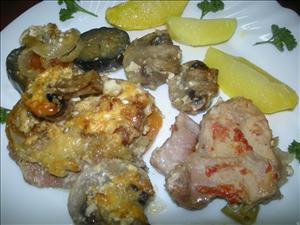 Фото рецепта «Мяско запеченное с баклажанами»